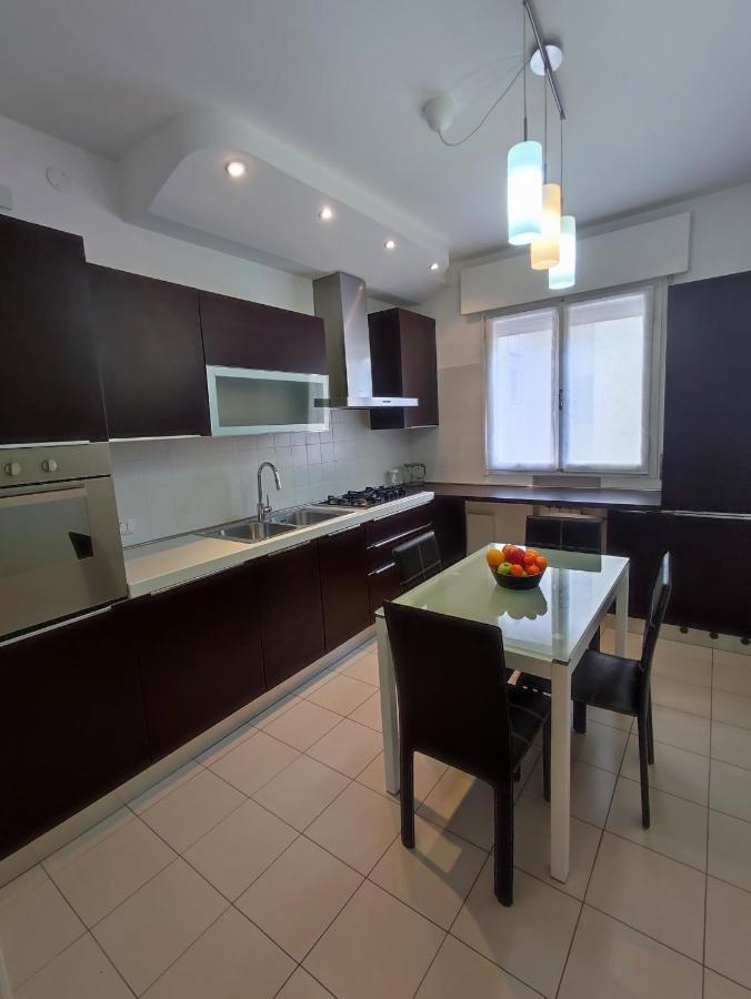 La Casa Dei Tre Apartment Местре Екстериор снимка