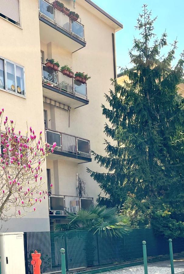 La Casa Dei Tre Apartment Местре Екстериор снимка